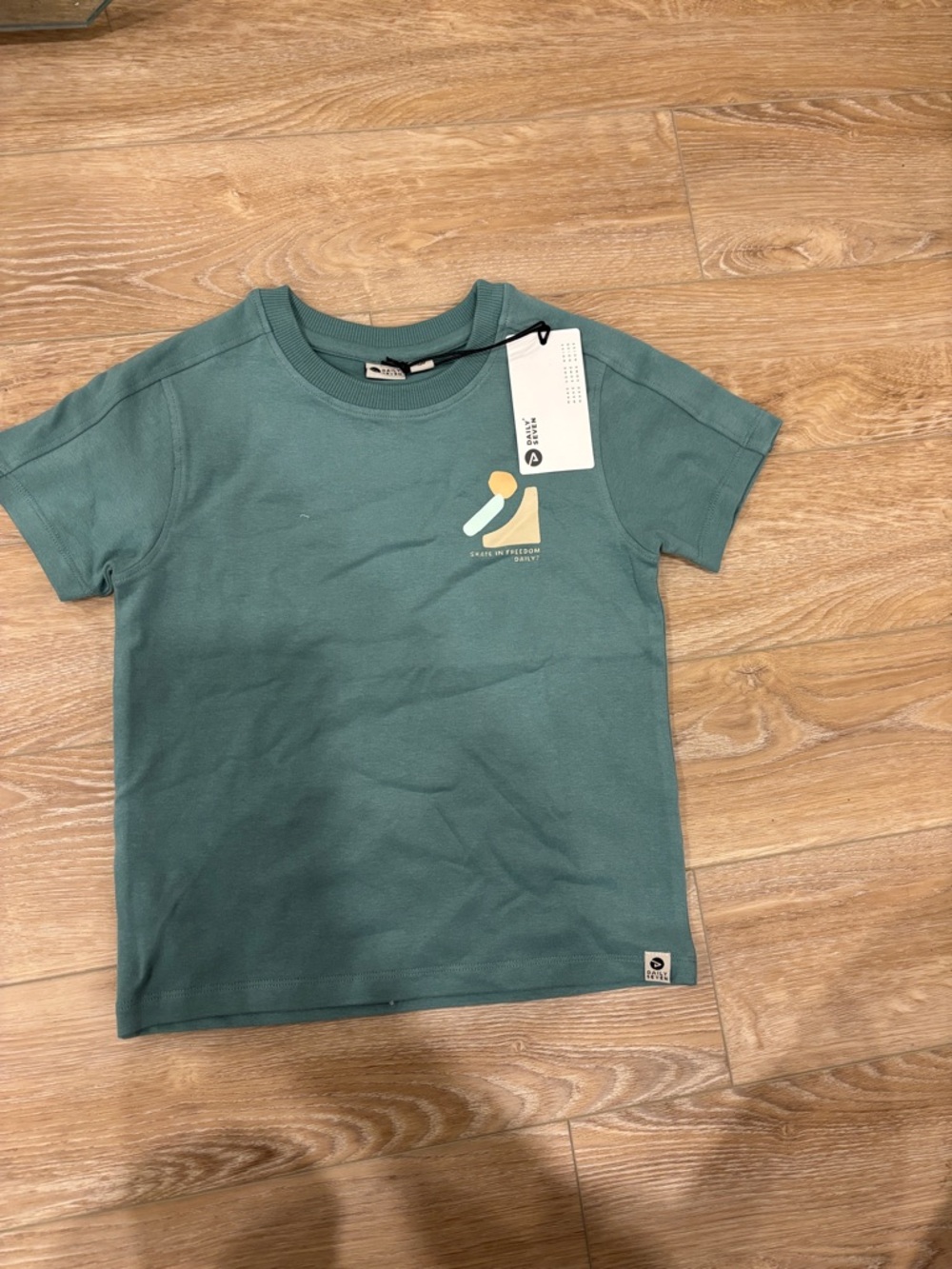 NWT Unisex Kids Crewneck Tee in Teal | 4T